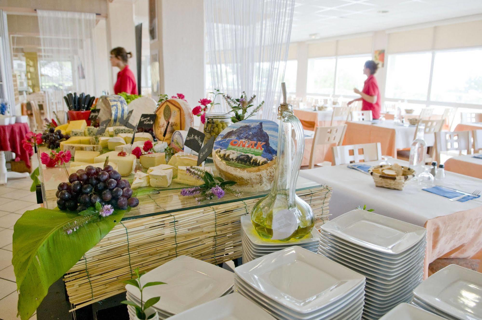 Village Vacances Azureva أنغليه المظهر الخارجي الصورة